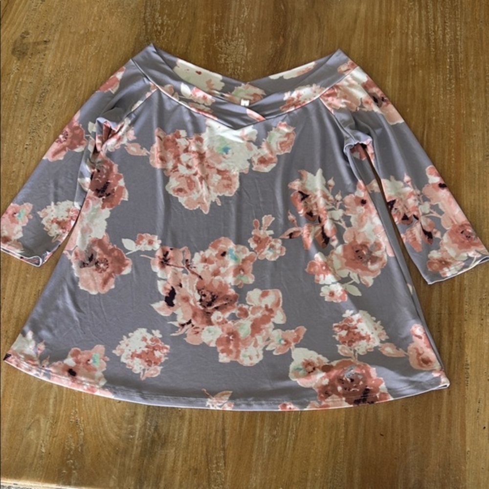 MTS Gray V-Neck Top Pink Floral Print Quarter Sleeve Blouse Women's Size S/M